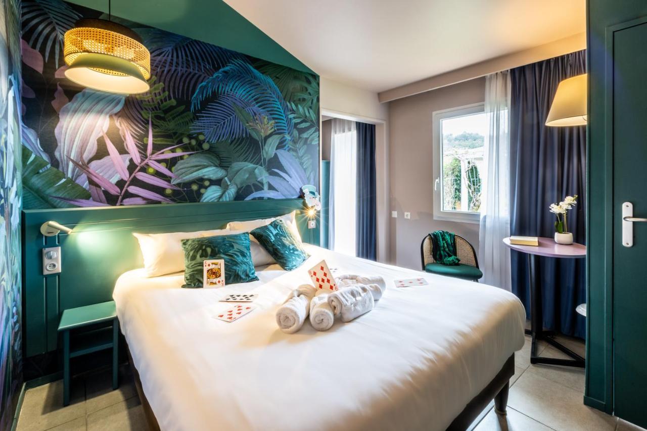 Hotel Grand Confort Le Moulin Rouge Terrasson エクステリア 写真